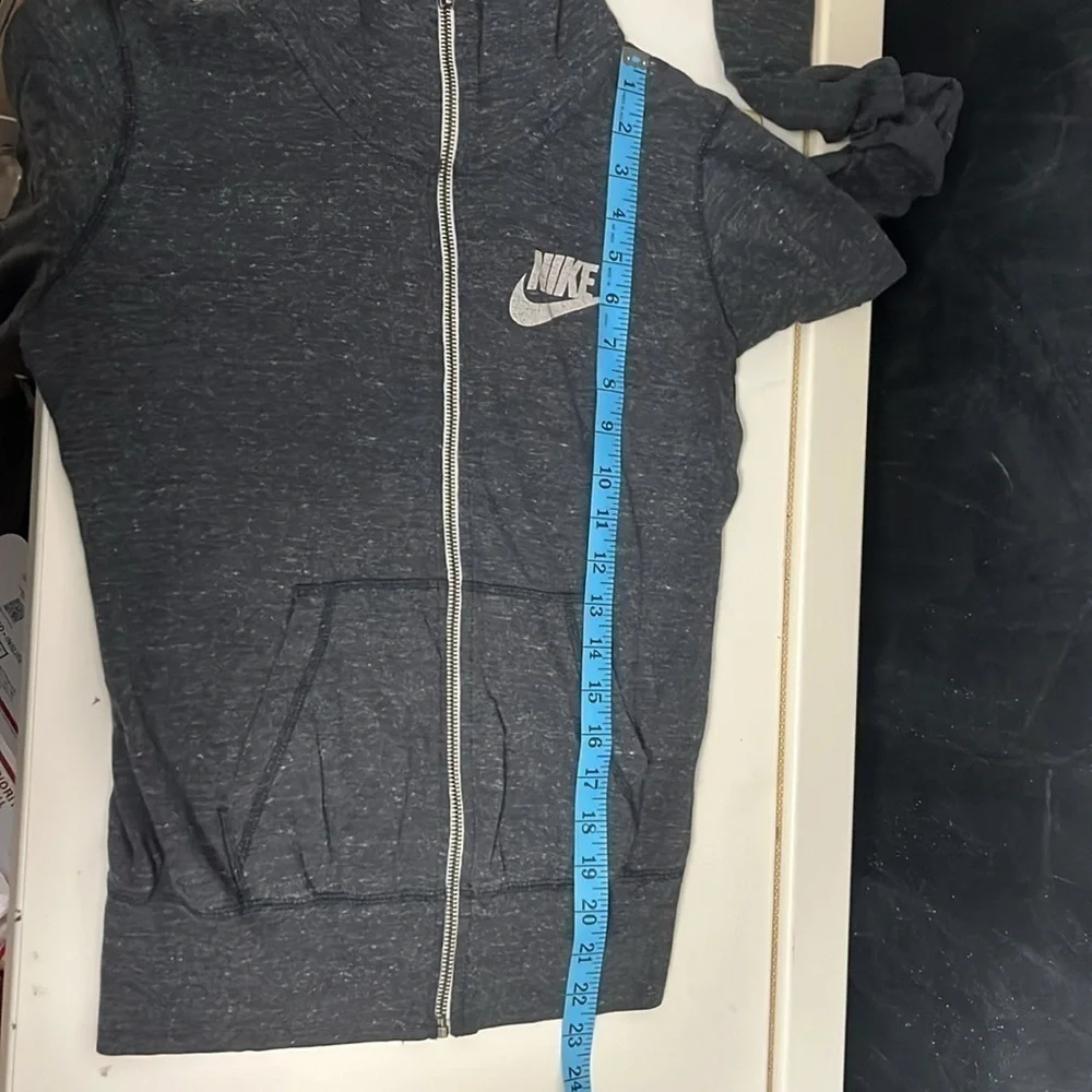 Nike- full zip gray jacket (Vintage red Nike tag)